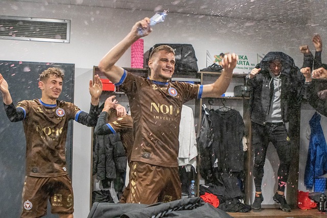 于信念与斗 于信念与斗